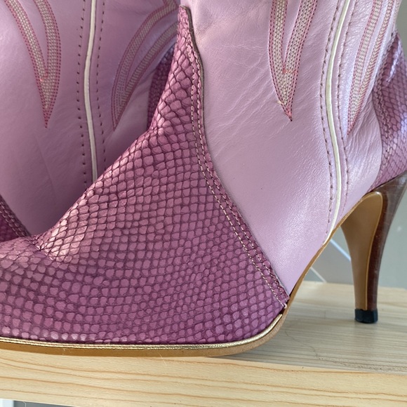 Vintage Jeenz Bootz Size 7 1/2 M, Style #577, Serial # 56247, Lilac Purple - Picture 2 of 11